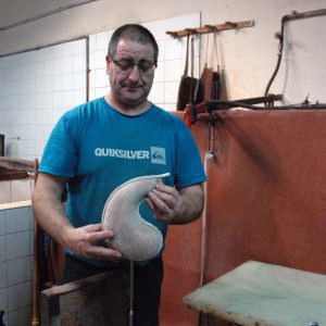 volteo de bota vino artesanal